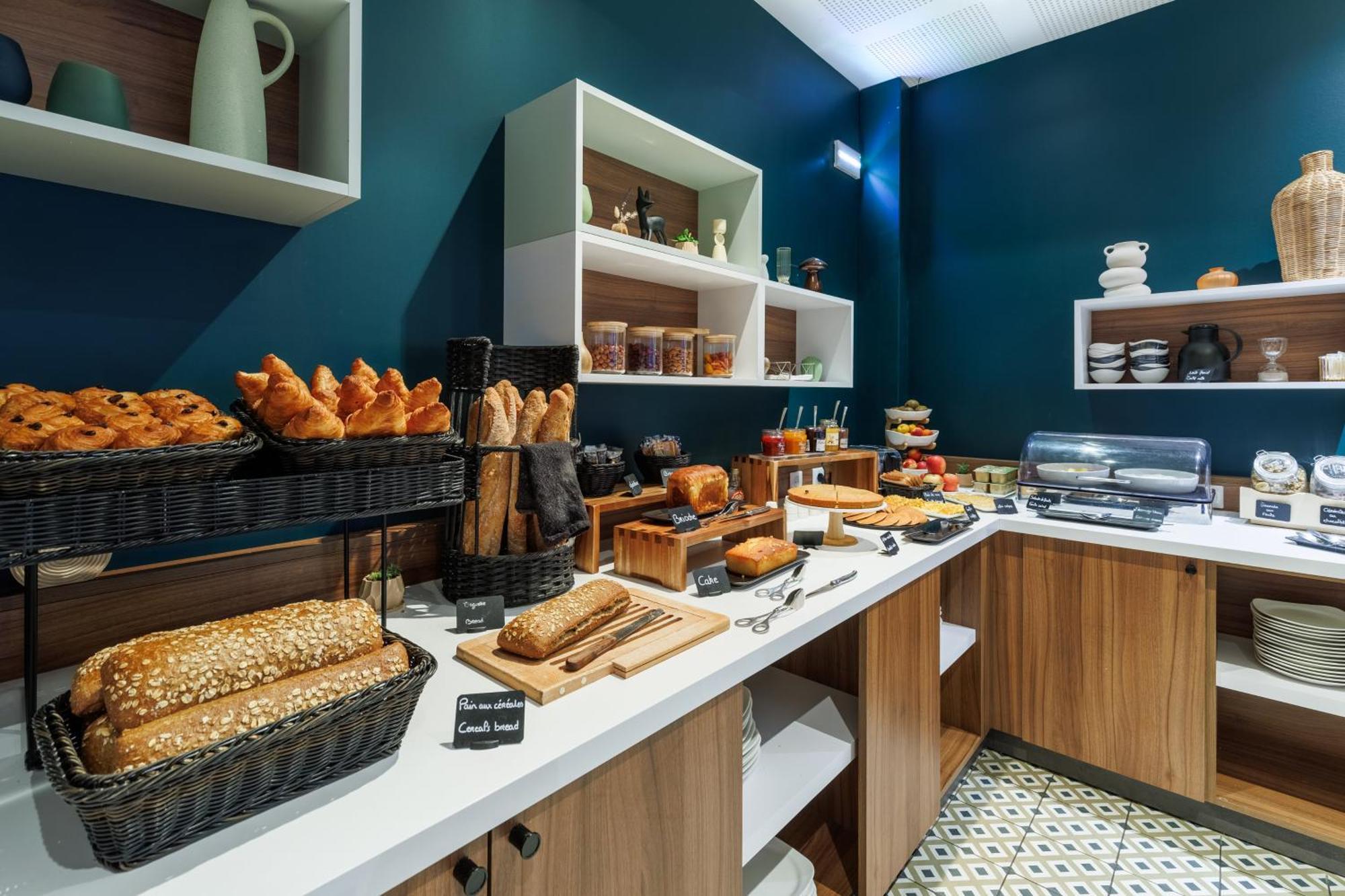 The Originals Boutique, Hotel Le Pariou, Issoire Buitenkant foto