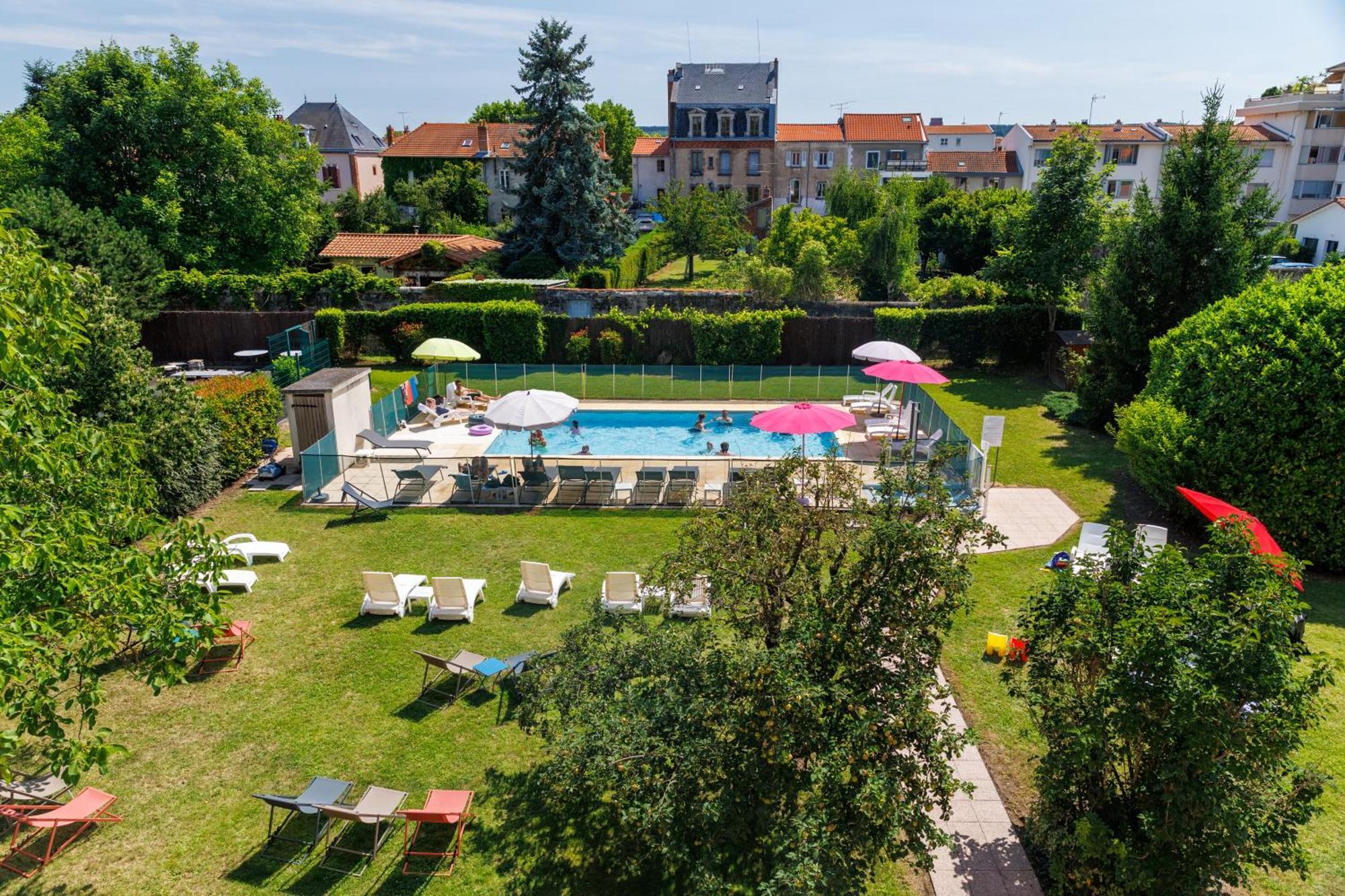 The Originals Boutique, Hotel Le Pariou, Issoire Buitenkant foto